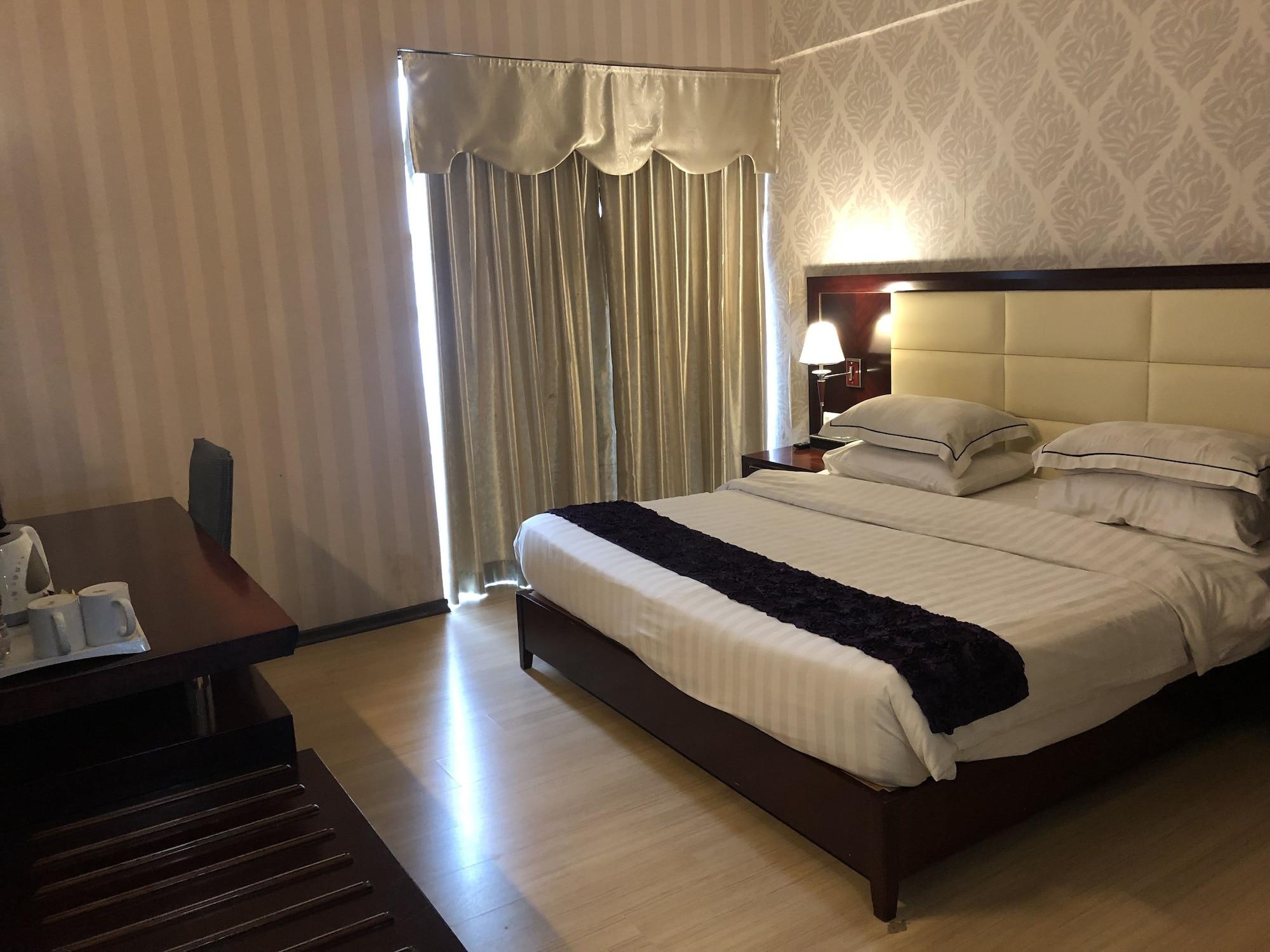 Pariss Hotel Johor Bahru Ngoại thất bức ảnh