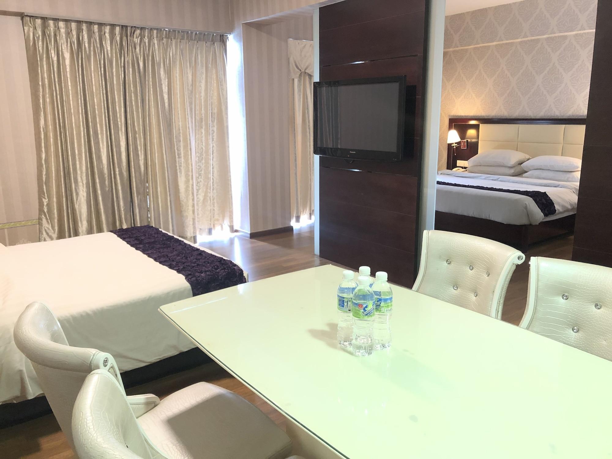 Pariss Hotel Johor Bahru Ngoại thất bức ảnh