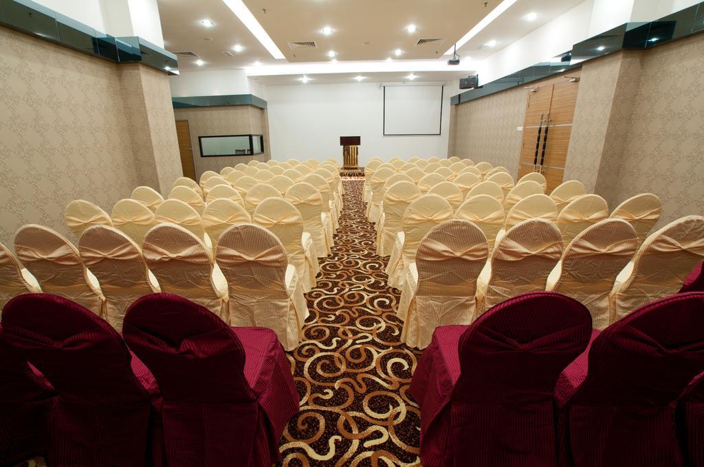 Pariss Hotel Johor Bahru Ngoại thất bức ảnh