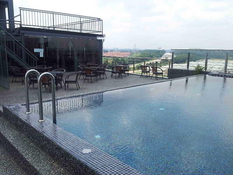 Pariss Hotel Johor Bahru Ngoại thất bức ảnh